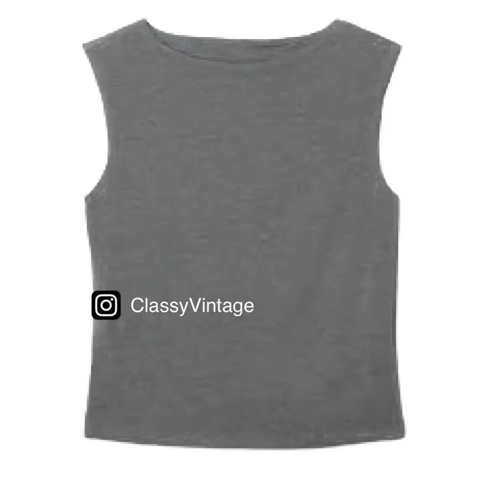 Vintage Christian Francis Roth size 1X grey sweater tank top. Classic closet sta